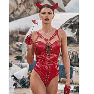NEW Roma Devilicious Diva Devil Costume Size Medium